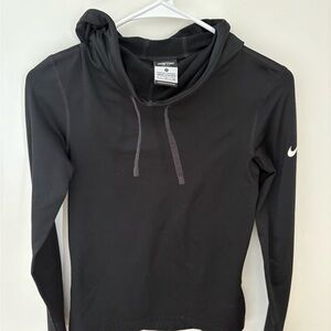 Nike Black Women's Lightweight Pullover Hoodie